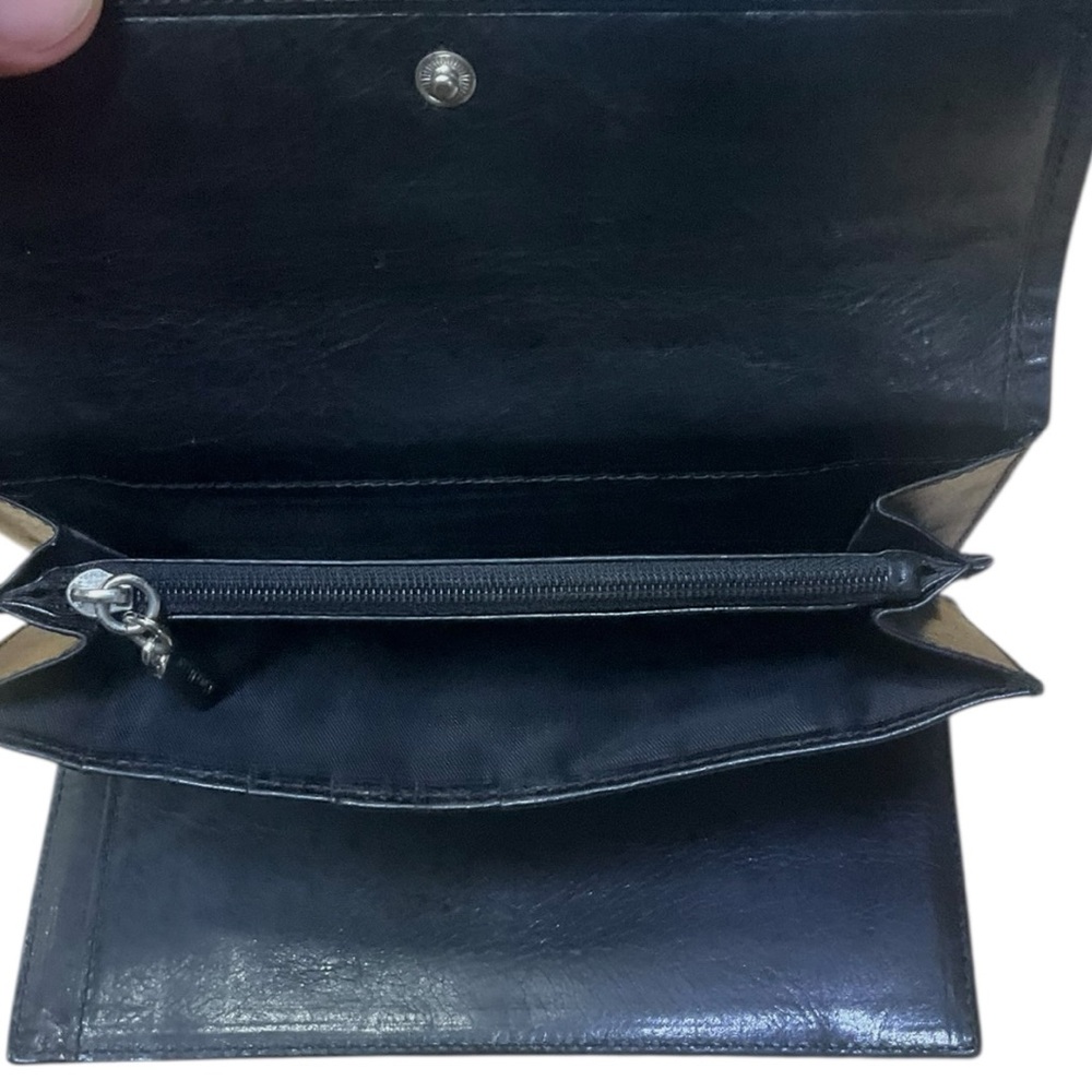๐คโ Cole Haan Black Leather Trifold Wallet ๐ค - Picture 4 of 5